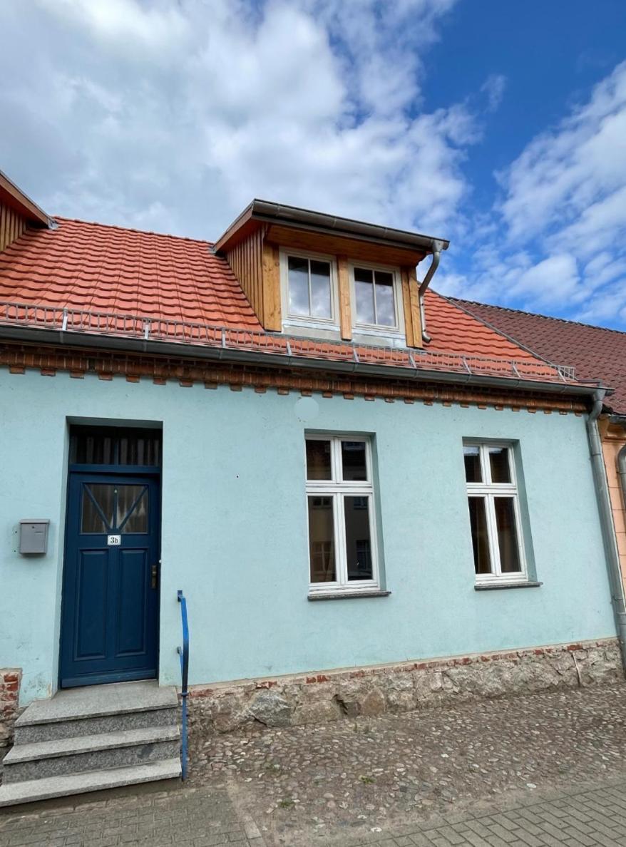Fewo-schlossstrasse - Zum Blauen Haus Appartement *